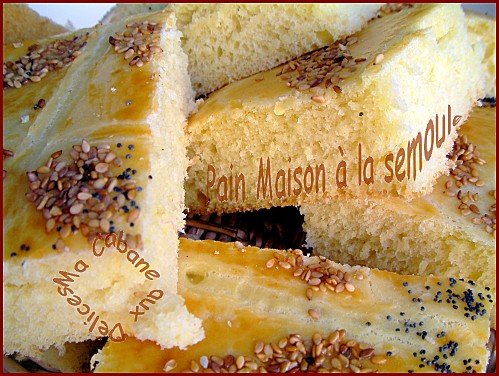 pain maison 100{390ade7d8eebb32bf0a14f607cc9f3b4591295ff65f536d2f076cfb297eb52dc} semoule