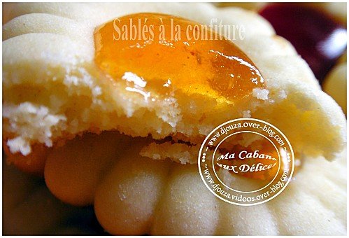 Biscuits sablés à la confiture comme à l'ancienne