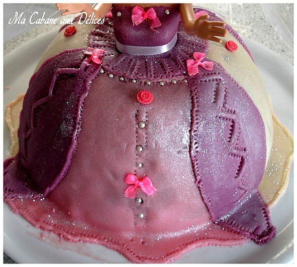 gâteau Poupée Barbie pour anniversaire