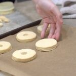 détailler les beignets à l'emporte pice