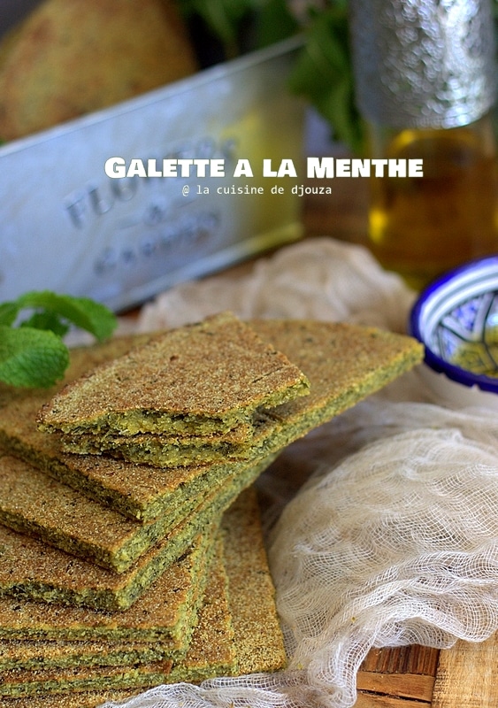 Galette kabyle à la menthe fraîche