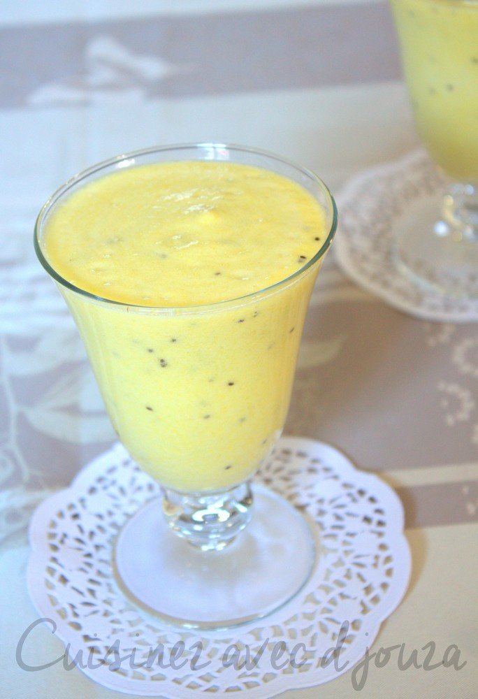 Smoothie ananas kiwi poudre de baobab