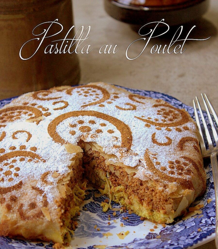 Pastilla aux amandes et poulet du maroc