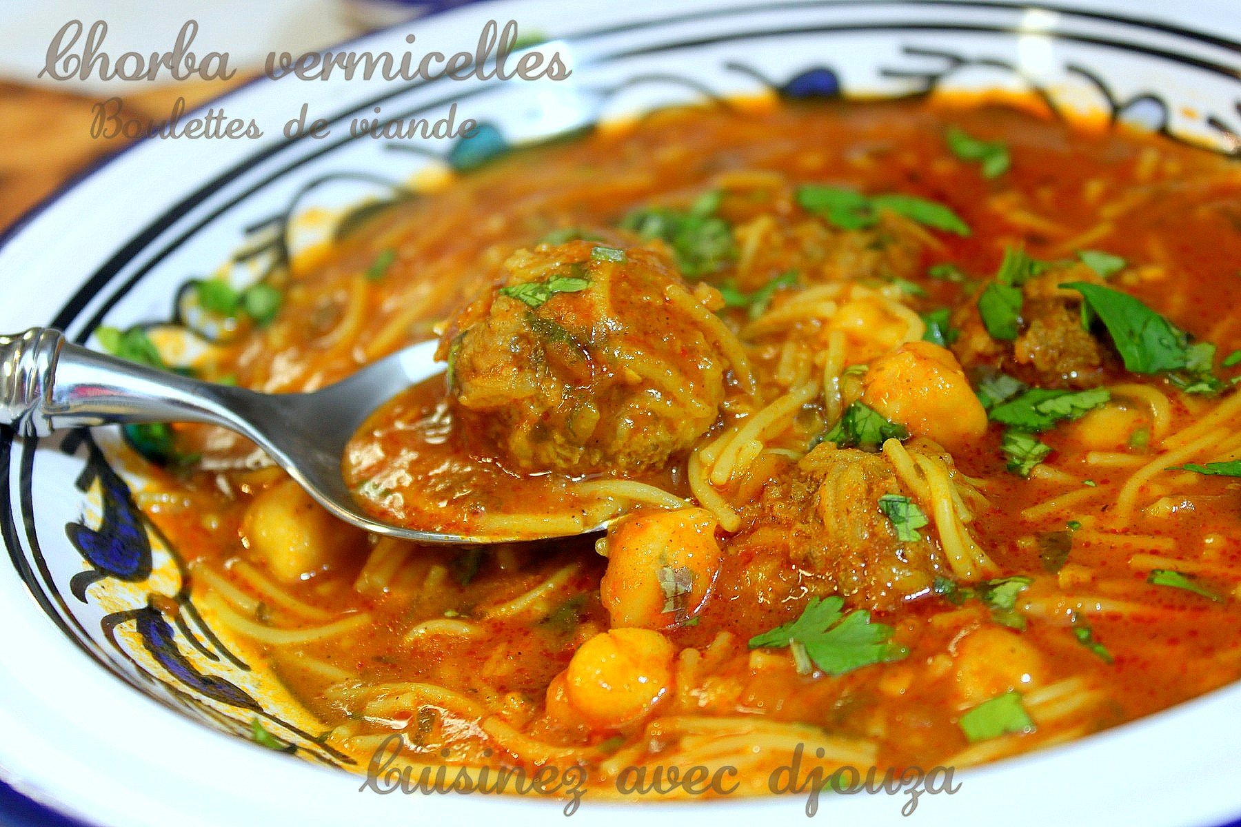 Recette de soupe au vermicelle et boulettes