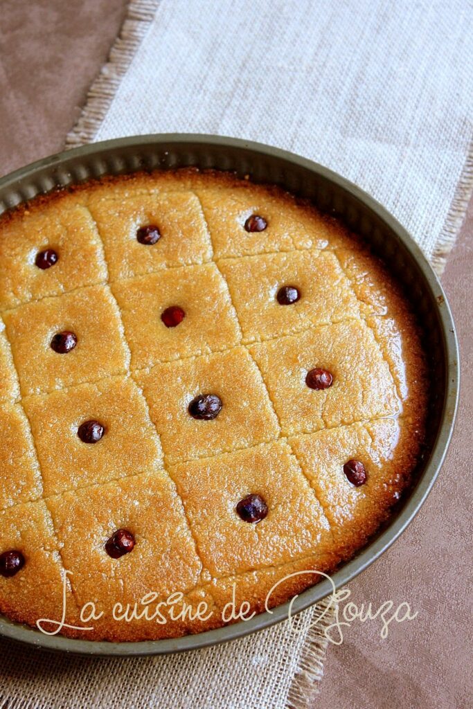 Gâteau de semoule kalb el louz facile