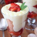 Mousse de crème pâtissière légère aux fraises