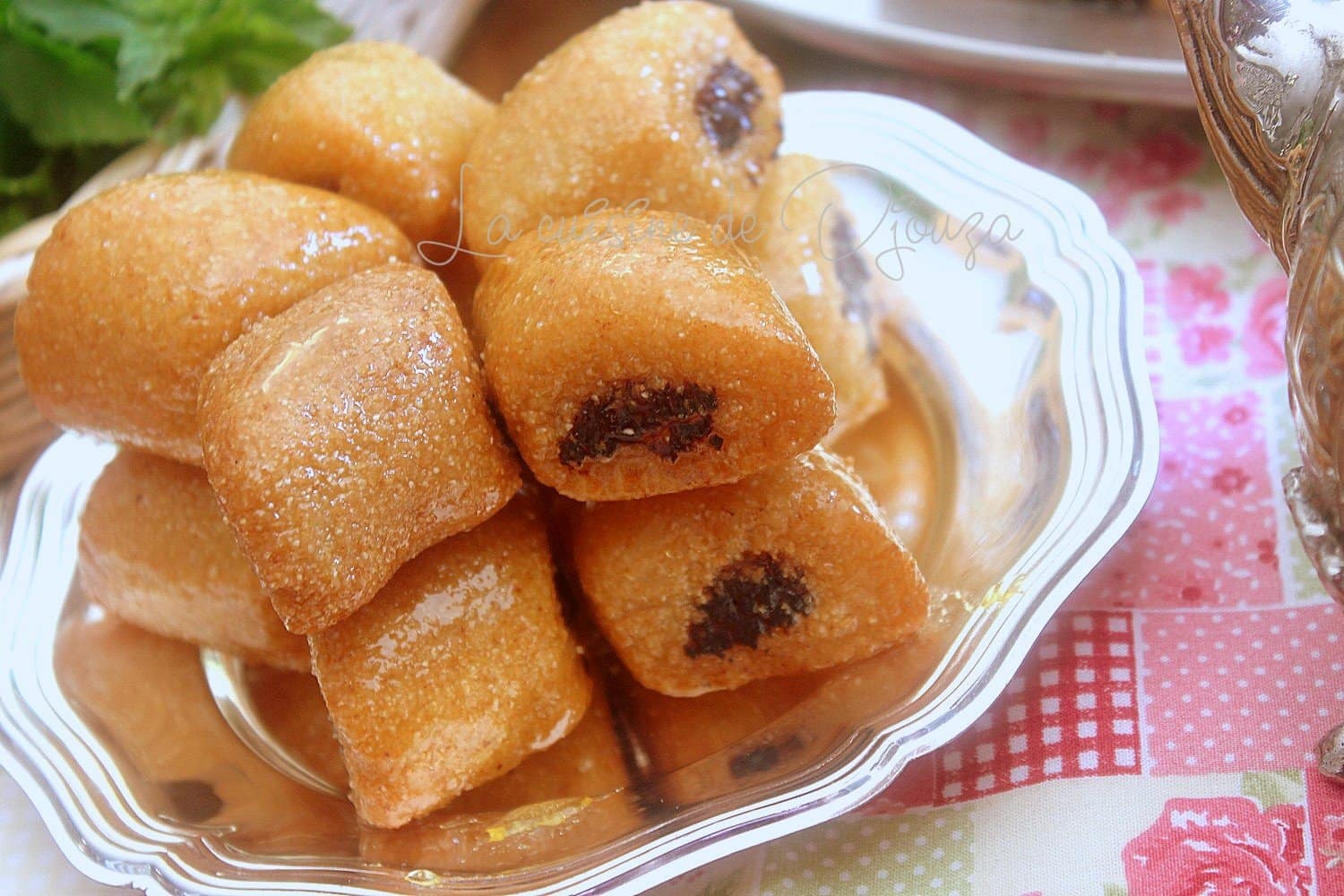 gateau oriental à la pâte d'abricots