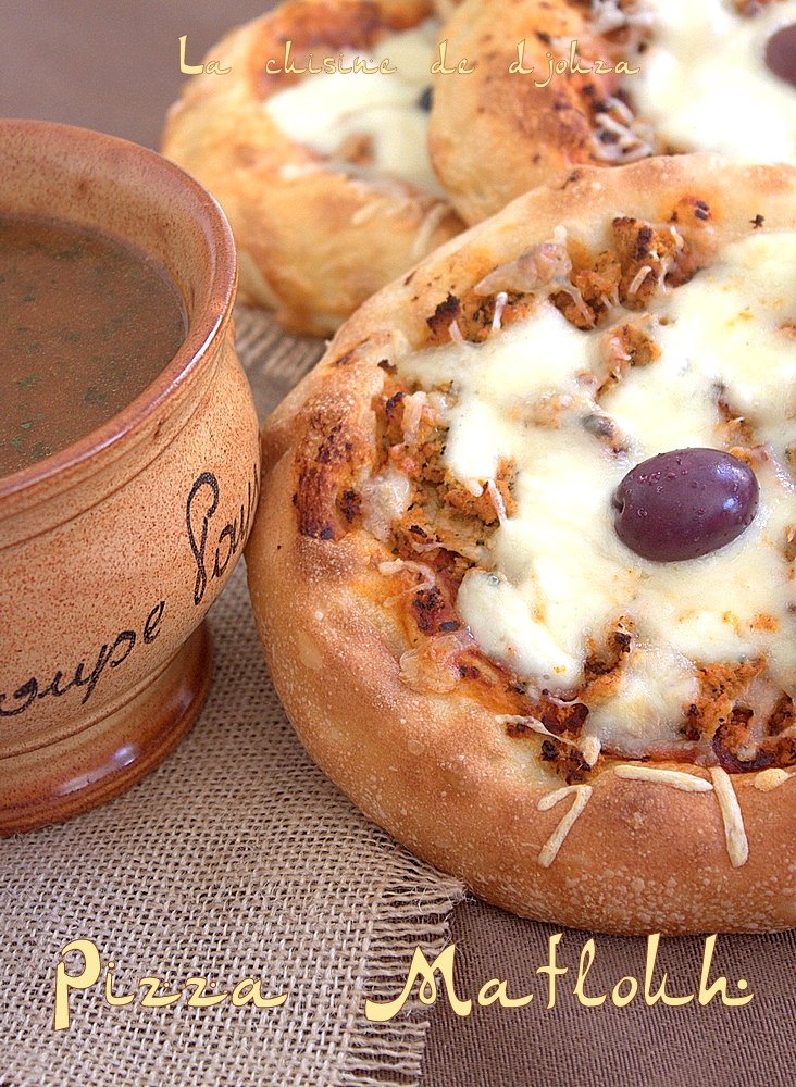 Mini Pan pizza avec une pate de pain Matlouh