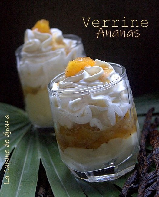 Verrine d'ananas frais caramélisée à la mousse mascarpone chantilly