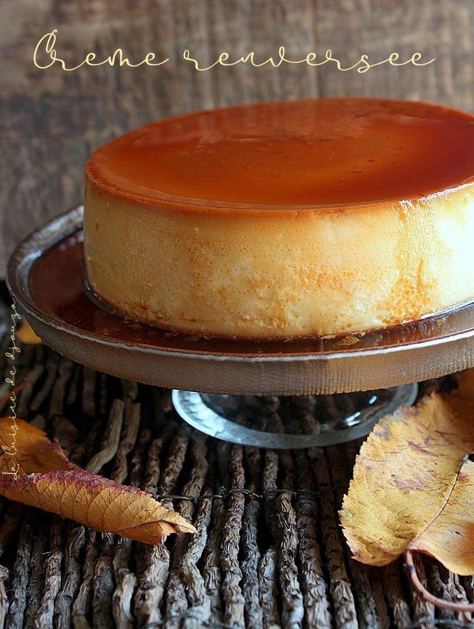 Crème caramel renversée