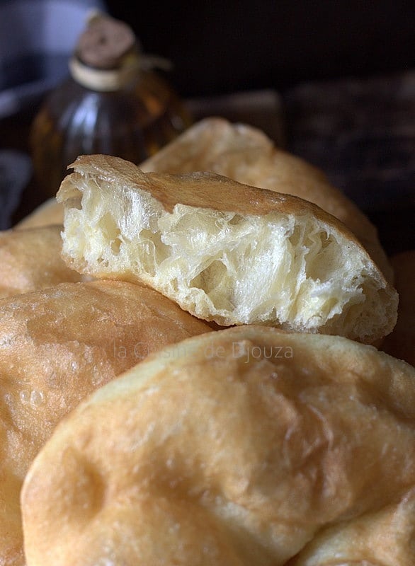 Sfenj kabyle au pétrin (beignet a la semoule)