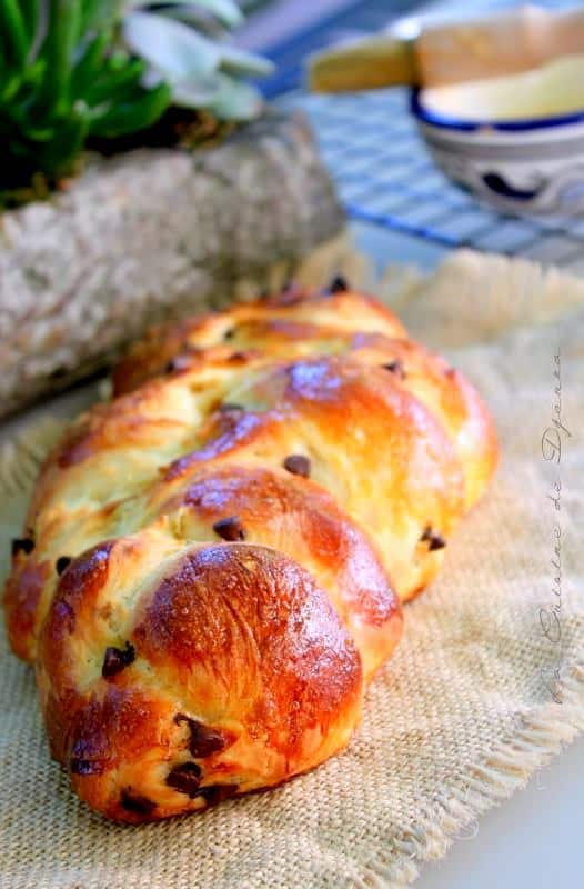 brioche tressée aux pépites de chocolat