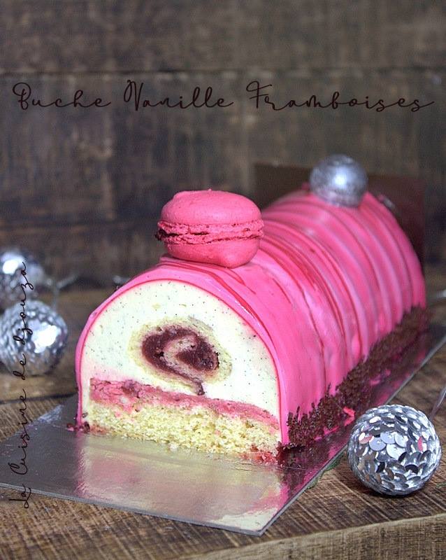 Buche de noel vanille framboise