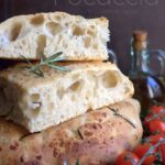 Focaccia au parmesan ail et romarin facile