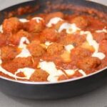 Ajouter la crème liquide une fois le curry kofta cuit