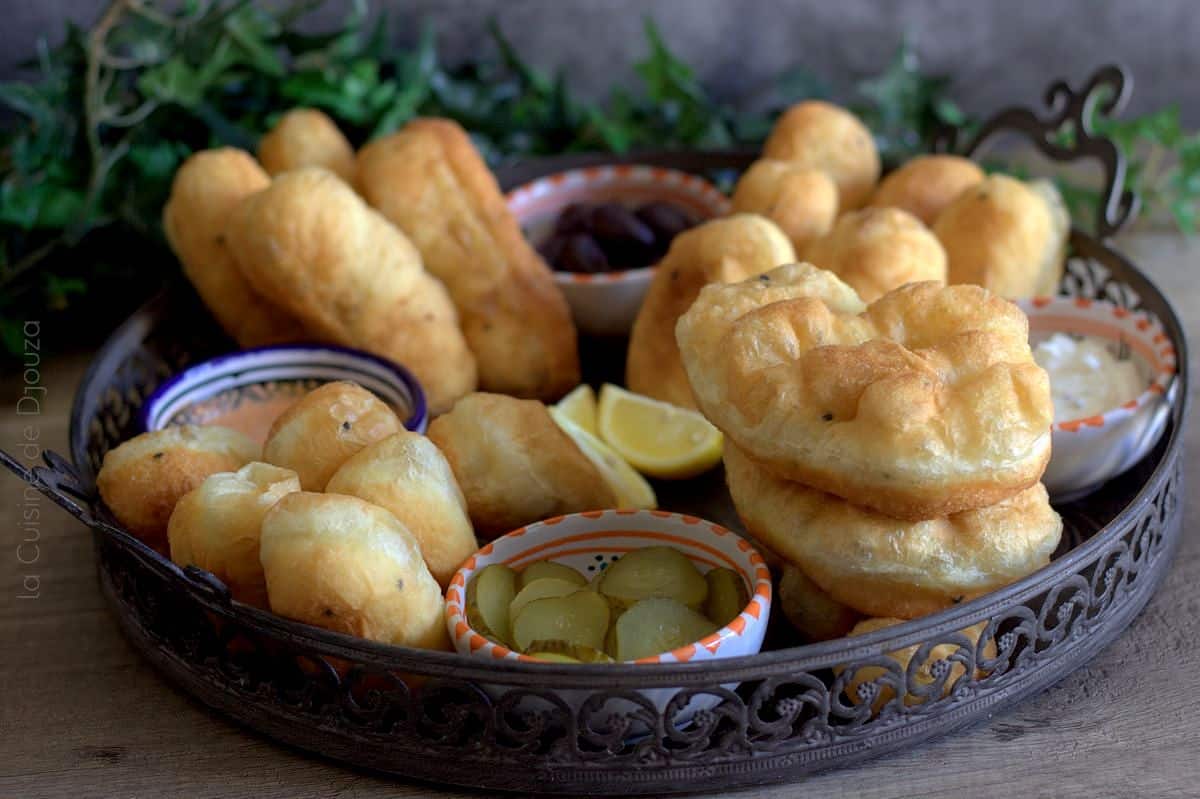 Des beignets faciles fourrés au thon