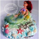 Gateau avec poupee ariel