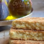coupe de la galette kabyle à l'huile d'olive