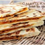 Galette farcie aux oignons kesra kabyle