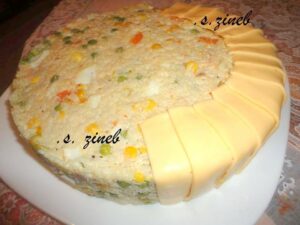 Gateau de riz en salade composée