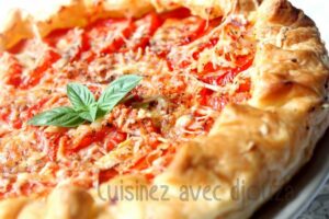 Tarte a la tomate moutarde et fromage