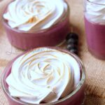 Crème dessert meringuée aux myrtilles