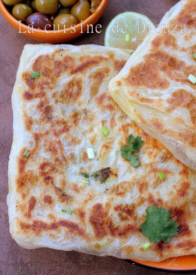 Msemen Farci à l&rsquo;Oeuf Coulant : Double Pâte plus Résistante