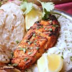 Escalope de poulet grillée au barbecue marinade à l'indienne