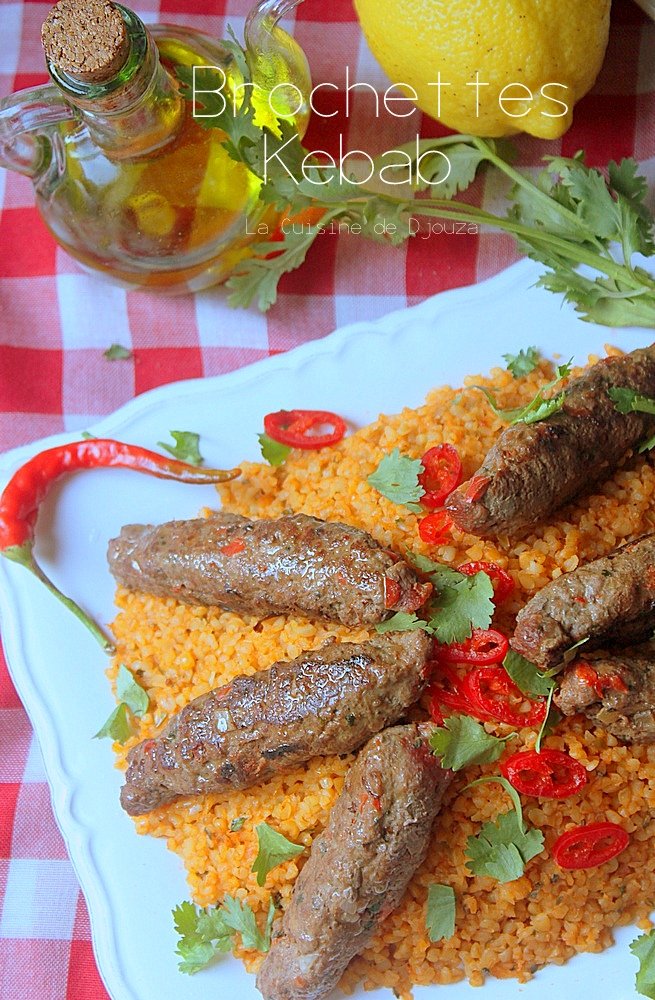 Brochette de viande hachée et boulghour turc