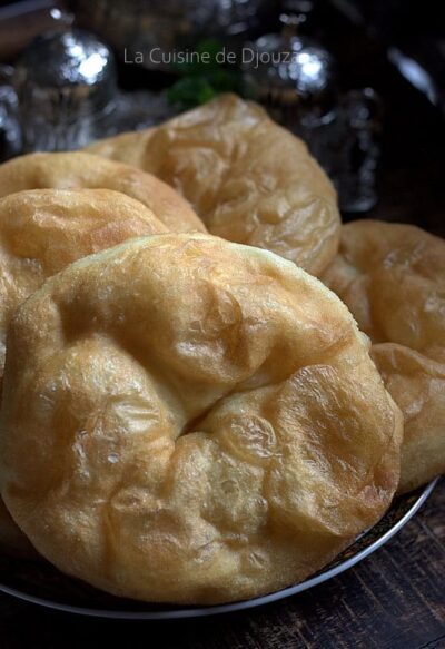 Sfenj kabyle au pétrin (beignet a la semoule)