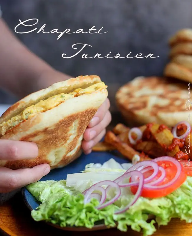 Sandwich tunisien à la mechouia