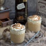 Macchiato caramel, boisson lactée au cafe
