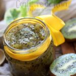Petit pot de confiture légère kiwi et pommes, faible en sucre
