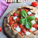 Tarte rustique aux tomates et oignons