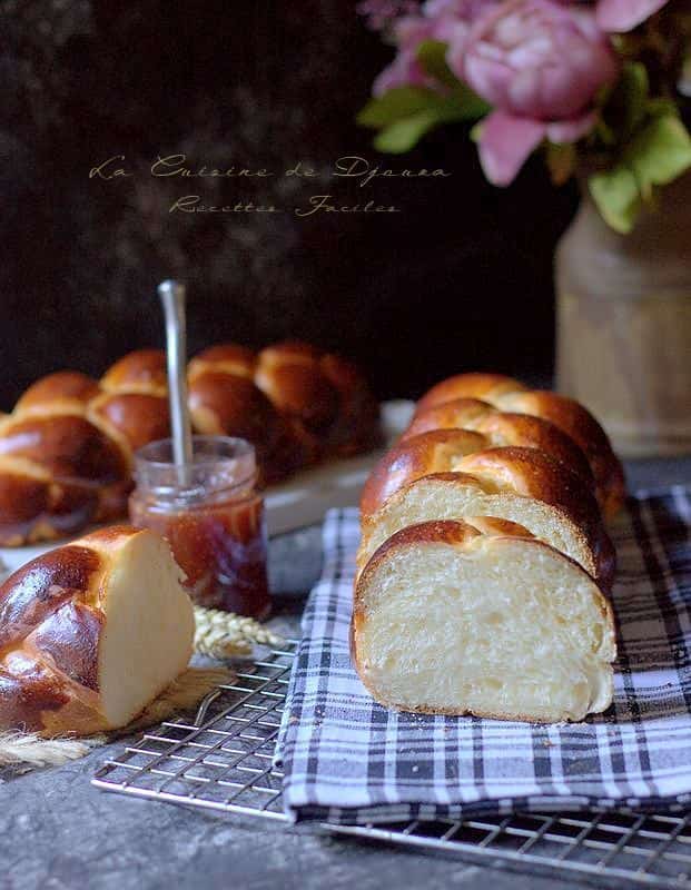 Brioche moelleuse sans beurre et sans lait photo à la une