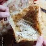Coupe du pain au fromage