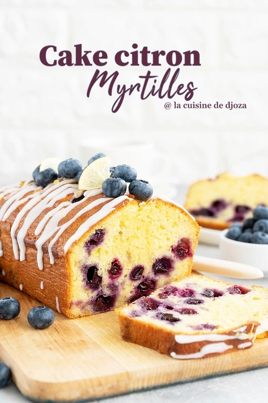 Gâteau au citron et aux myrtilles fraîches