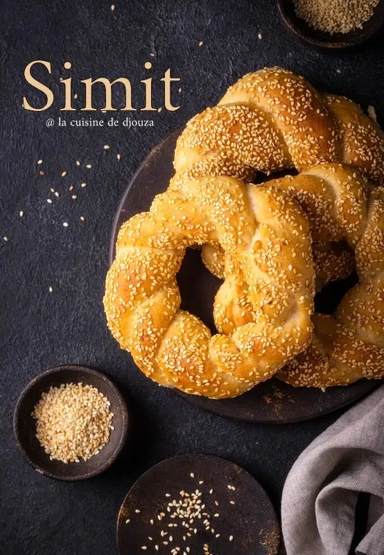 Pain simit turc au sésame