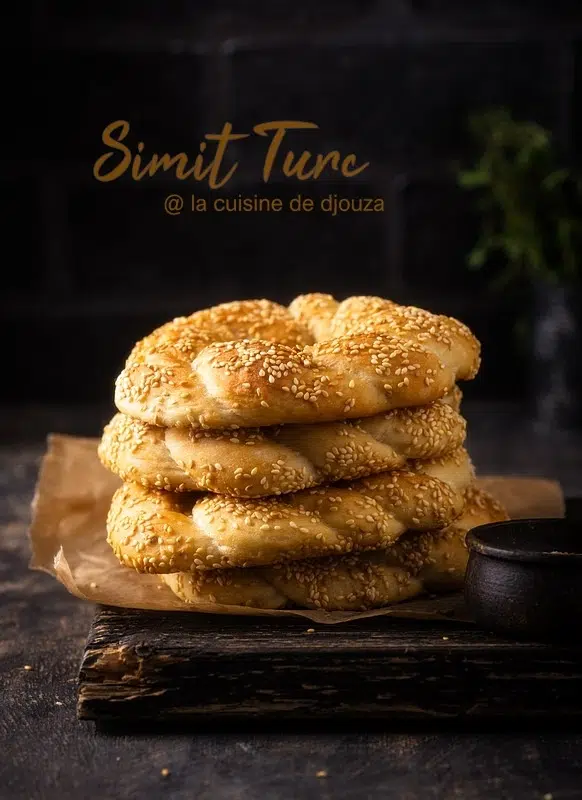 Pain traditionnel turc simit aux sésames