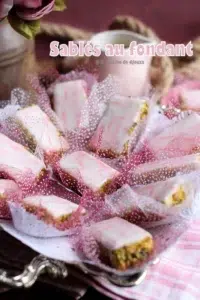 Sablés gourmands au confit de fraise