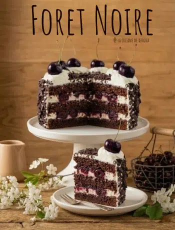 Montage de la recette forêt-noire avec une crème chantilly au mascarpone ferme et aérienne